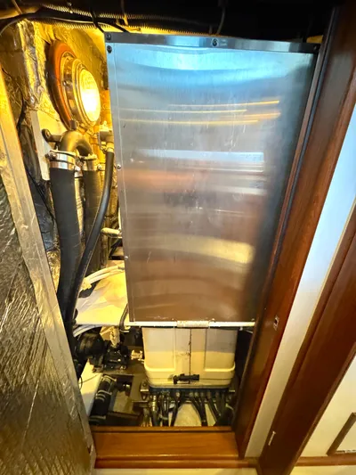 Mrs. Jones Yacht Photos Pics 