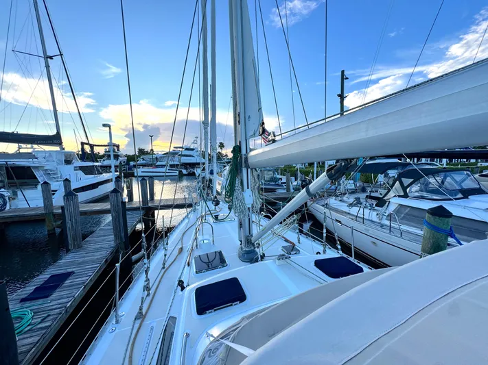 Mrs. Jones Yacht Photos Pics 