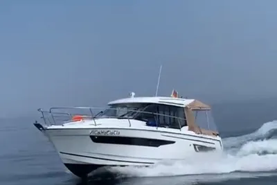 2017 Jeanneau Merry Fisher 895