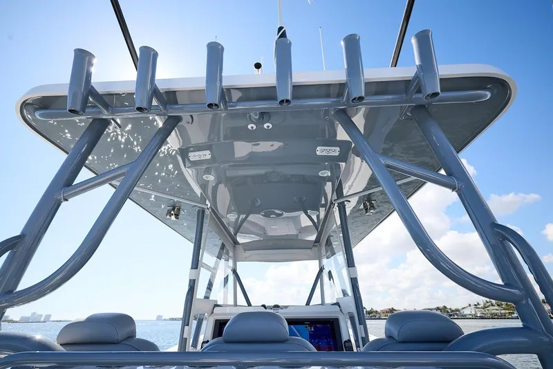 Finito Yacht Photos Pics Invincible 39 Finito - Hard Top