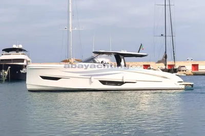2025 Solaris Power 52 open
