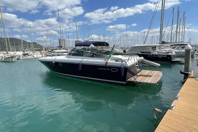 2005 Itama 48