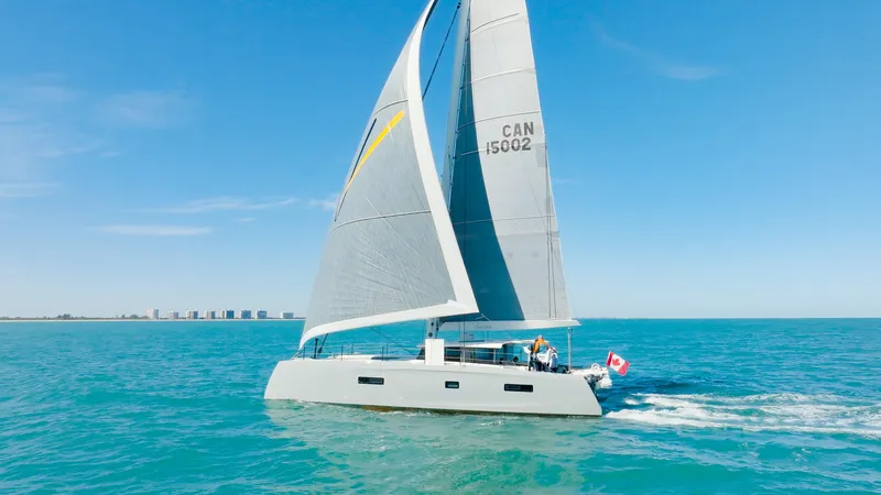 Navitas Yacht Photos Pics 