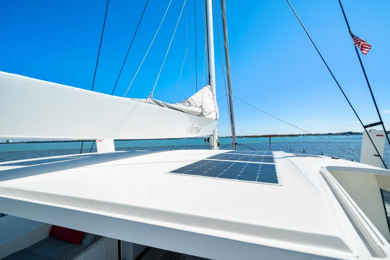 Navitas Yacht Photos Pics 