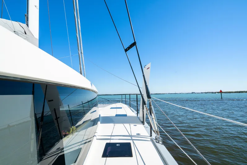 Navitas Yacht Photos Pics 