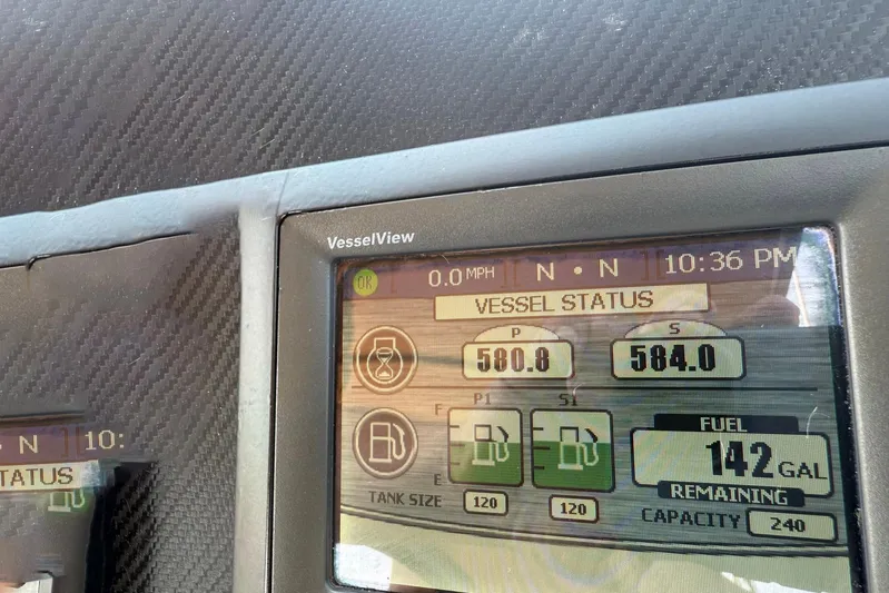 Long Gone Yacht Photos Pics VesselView display showing Carver C34 2013 vessel status and fuel levels.