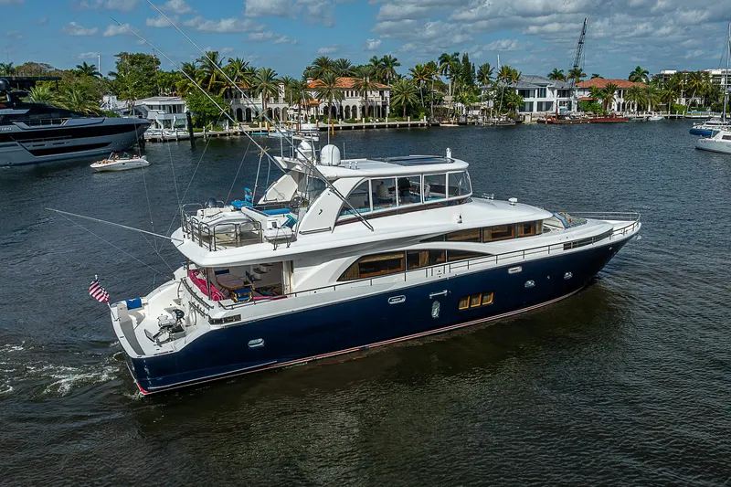 Seven D's Yacht Photos Pics 