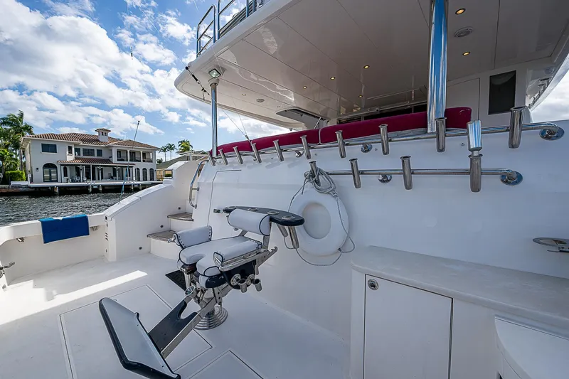 Seven D's Yacht Photos Pics 