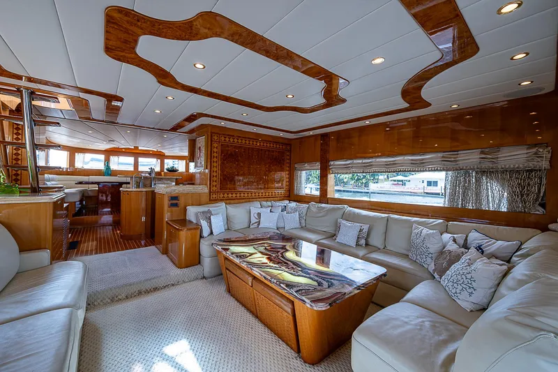 Seven D's Yacht Photos Pics 