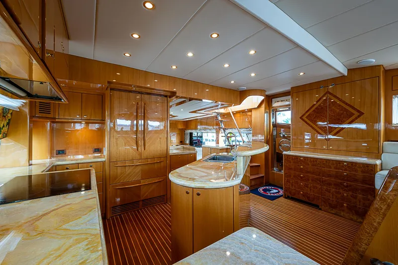 Seven D's Yacht Photos Pics 