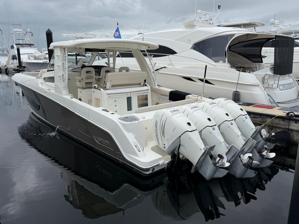 2017 Boston Whaler 42 