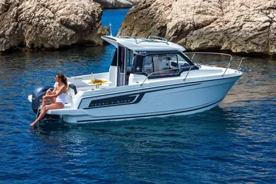 2024 Jeanneau Merry Fisher 605