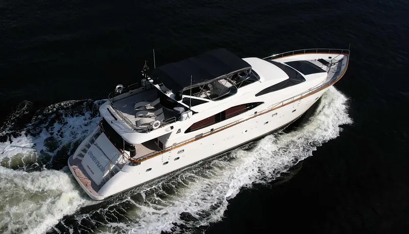 85 Azimut Ultimate Yacht Photos Pics 