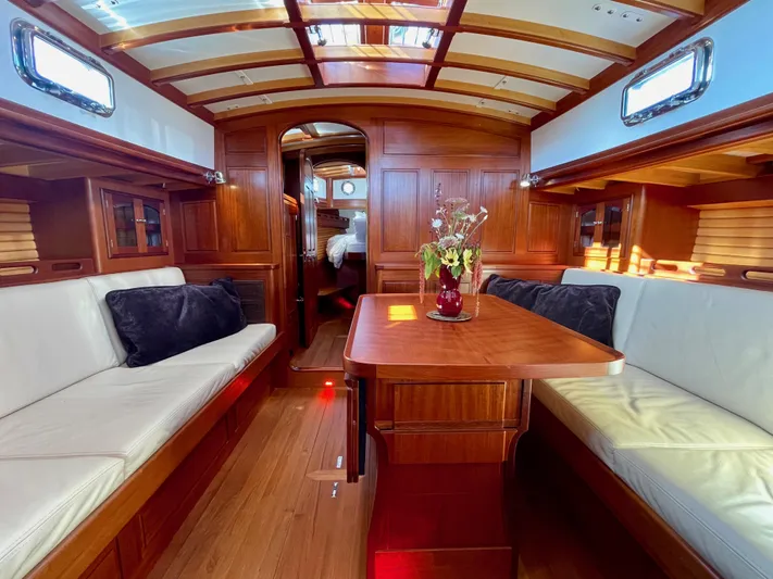 Robert Lewis Yacht Photos Pics 