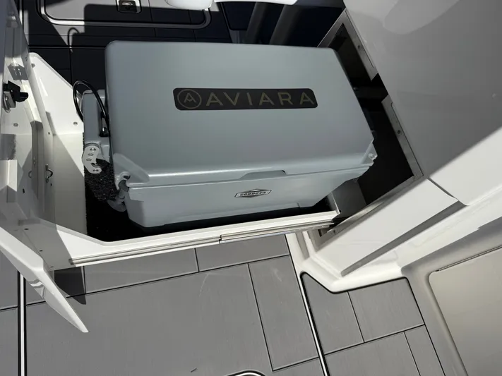Sea Breeze Yacht Photos Pics Aviara AV32 OB 2022 with built-in cooler compartment.