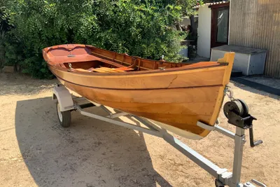 2005 Custom vela