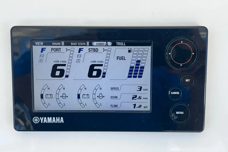  Yacht Photos Pics Yamaha engine display on 2013 Contender 32 ST, showing RPM, fuel, and speed metrics.