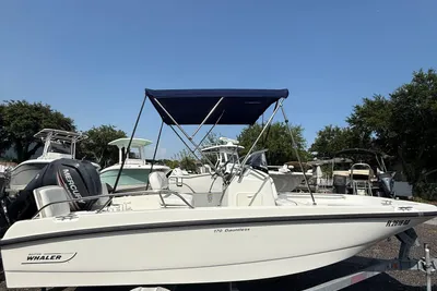 Boston Whaler 170 Dauntless