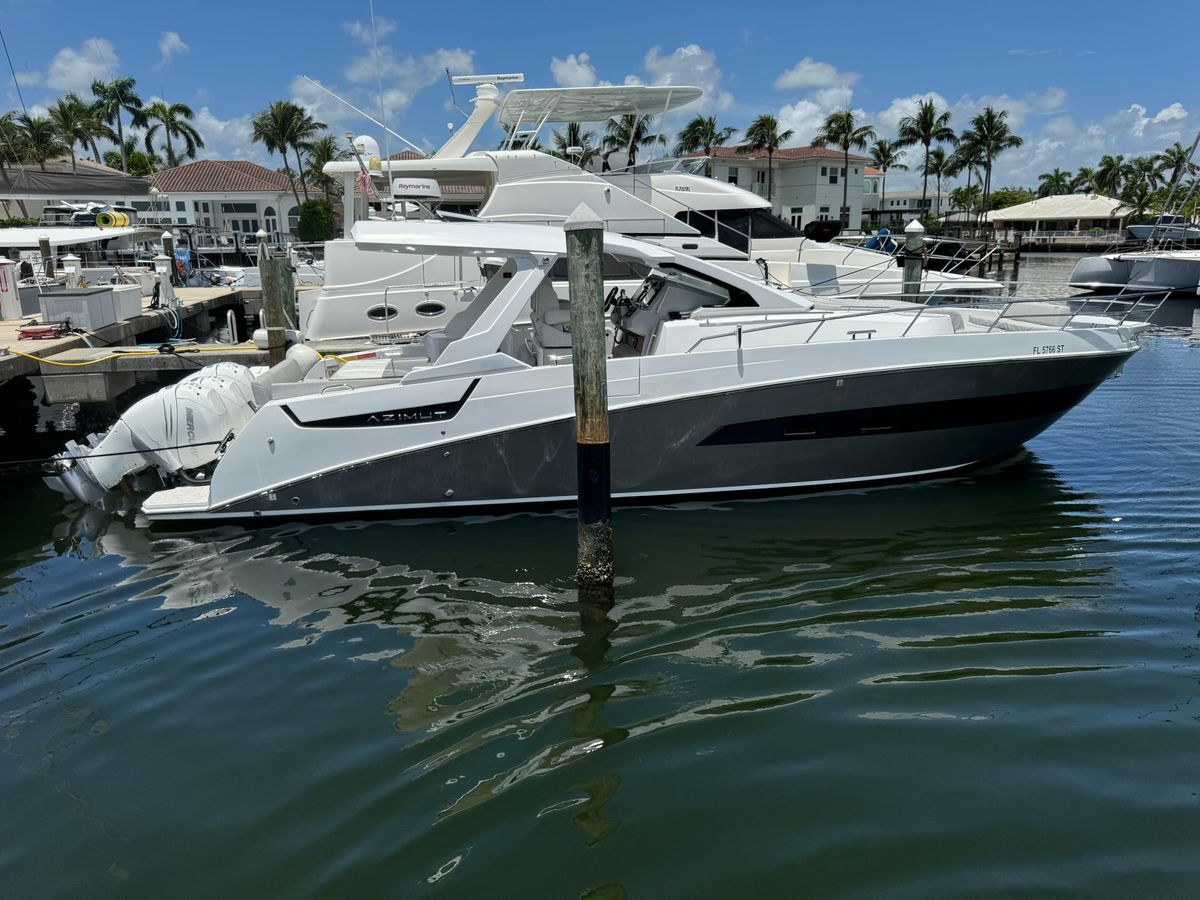2019 Azimut 42 