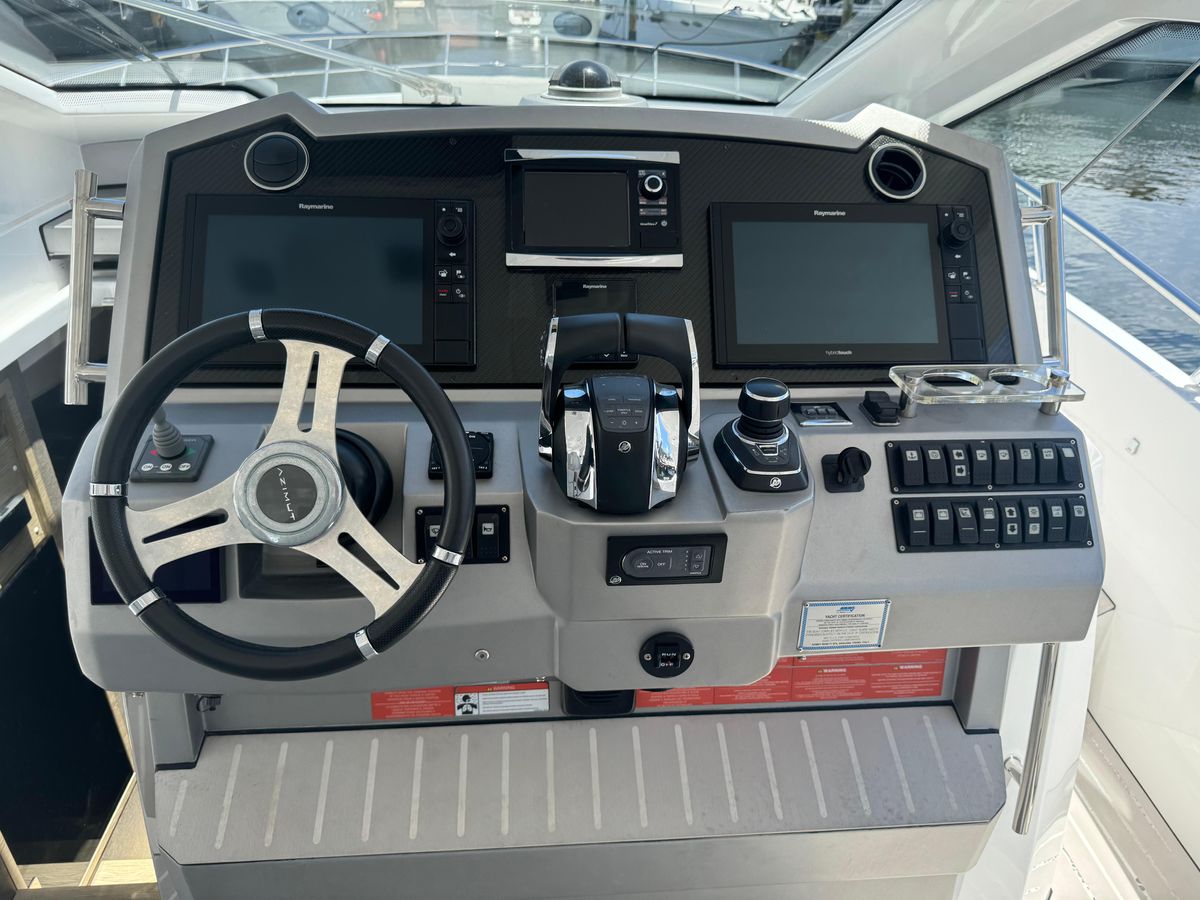 2019 Azimut 42 