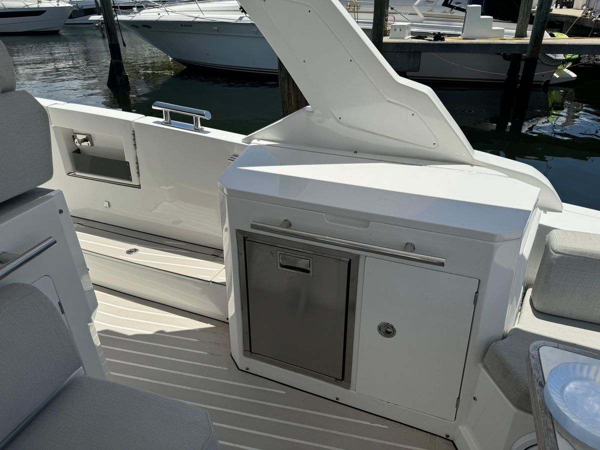 2019 Azimut 42 