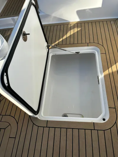 Reel Life Yacht Photos Pics 