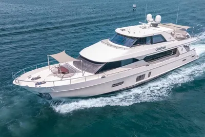Ocean Alexander Motor Yacht