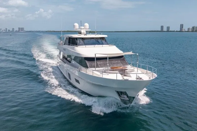 Chindon Yacht Photos Pics Luxurious 2017 Ocean Alexander motor yacht cruising on open water.