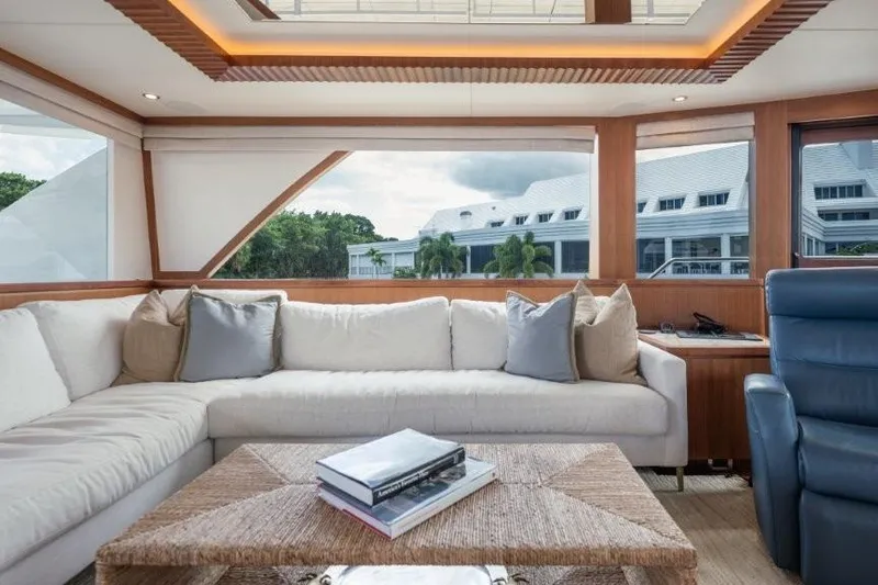 Chindon Yacht Photos Pics Luxurious 2017 Ocean Alexander Motor Yacht interior with elegant seating and large windows.