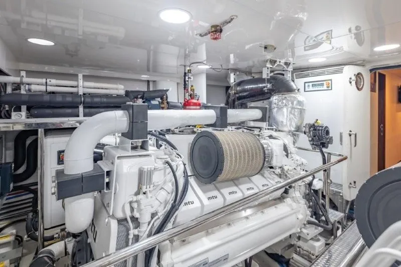 Chindon Yacht Photos Pics Engine room of 2017 Ocean Alexander Motor Yacht, featuring MTU engines and modern equipment.