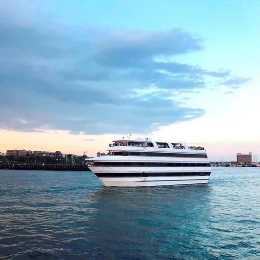 Sir Winston Yacht Photos Pics 