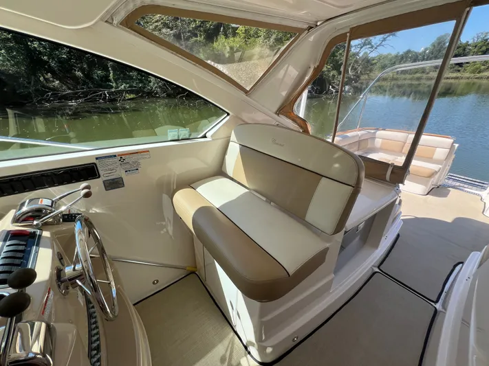 Blue Lotus Yacht Photos Pics 