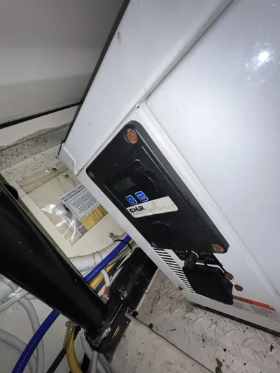 Blue Lotus Yacht Photos Pics 