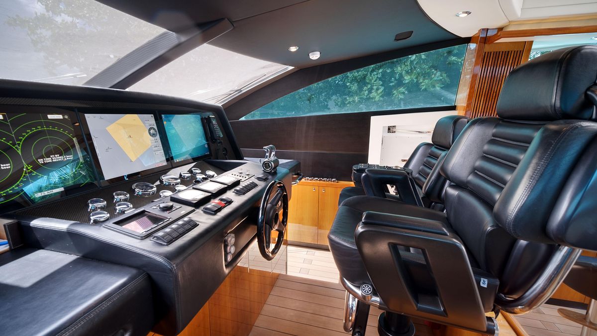 2007 Sunseeker 108 