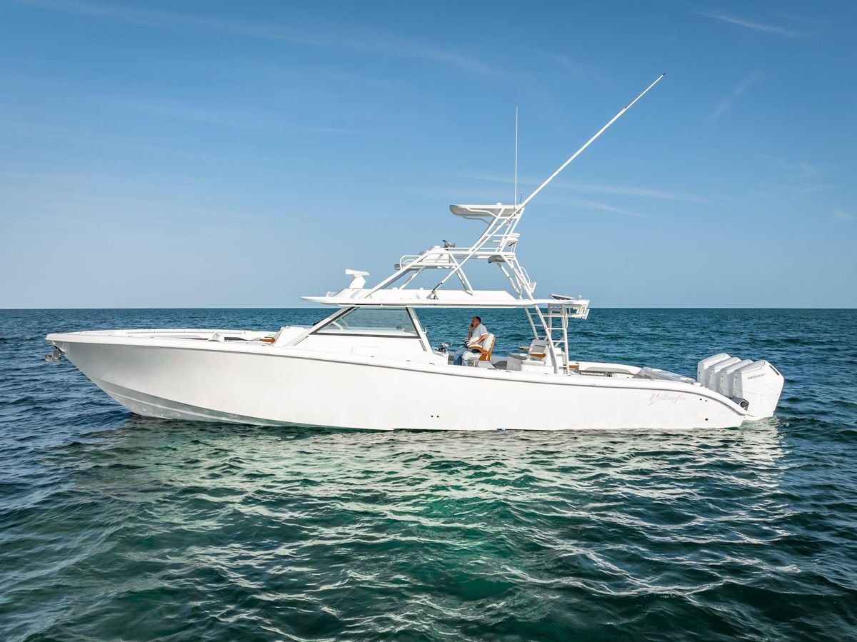 2023 Yellowfin 54 