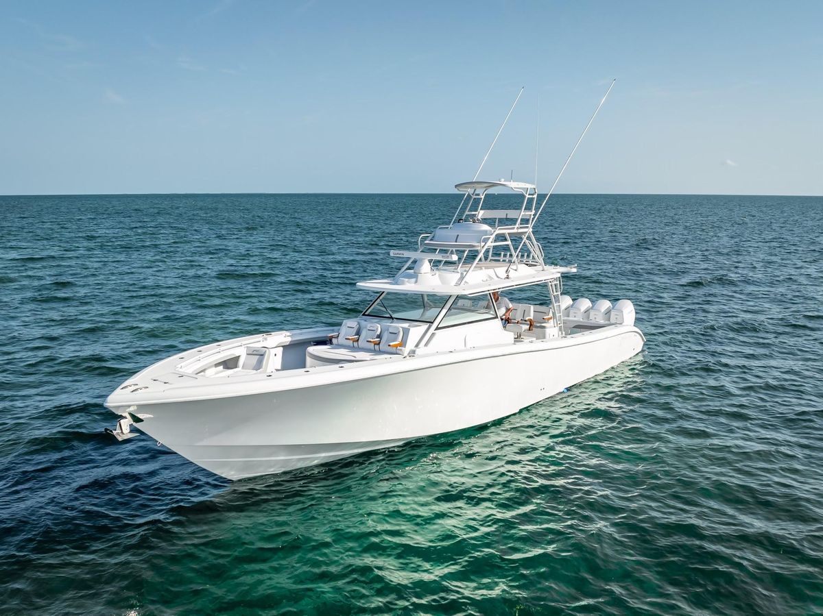 2023 Yellowfin 54 