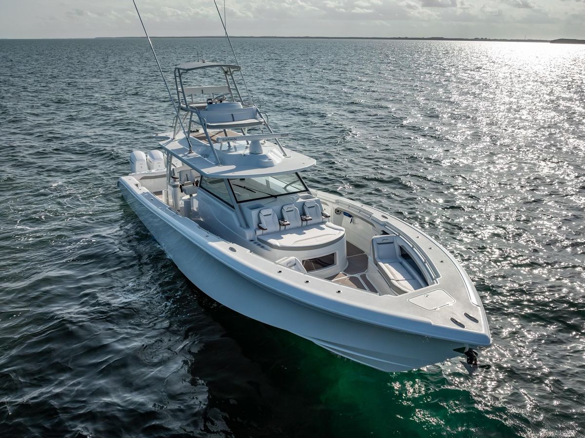 2023 Yellowfin 54 