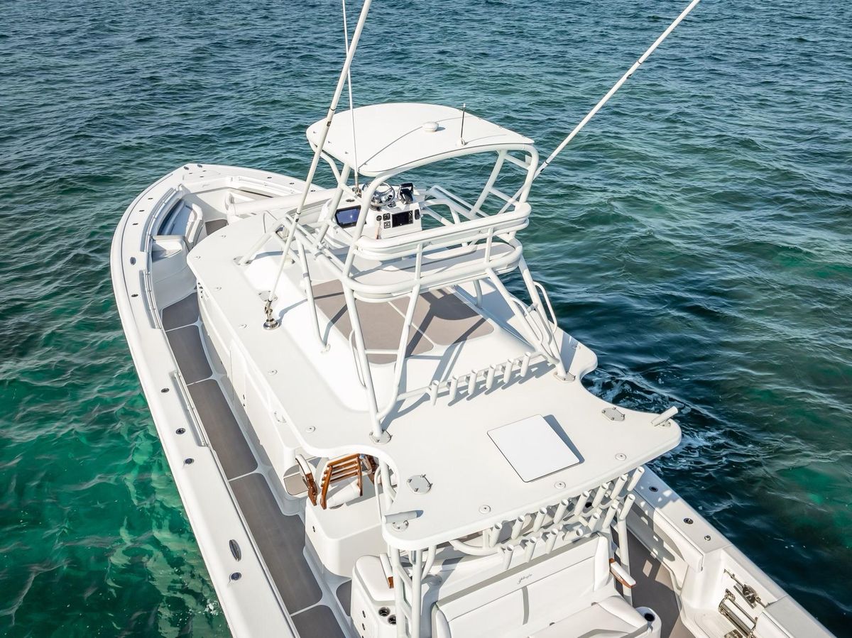 2023 Yellowfin 54 