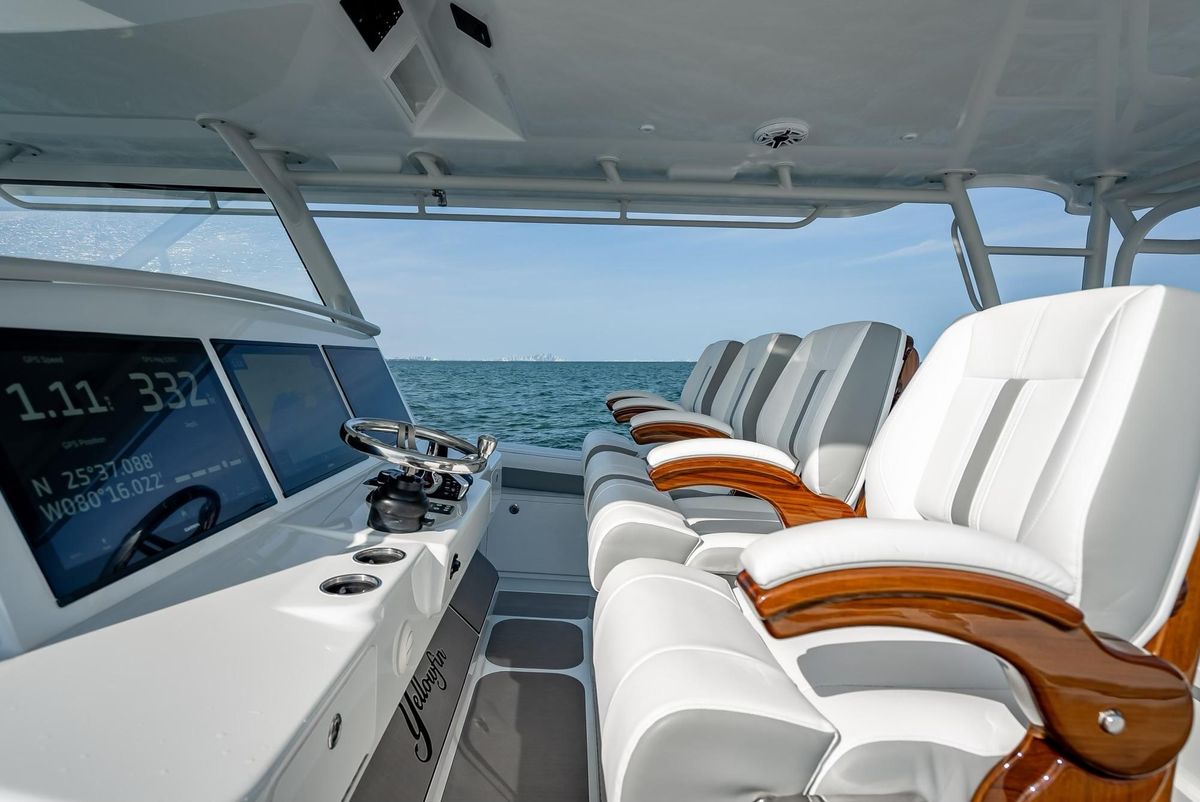 2023 Yellowfin 54 