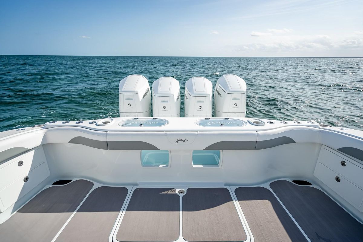2023 Yellowfin 54 