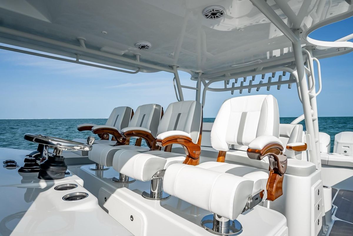 2023 Yellowfin 54 