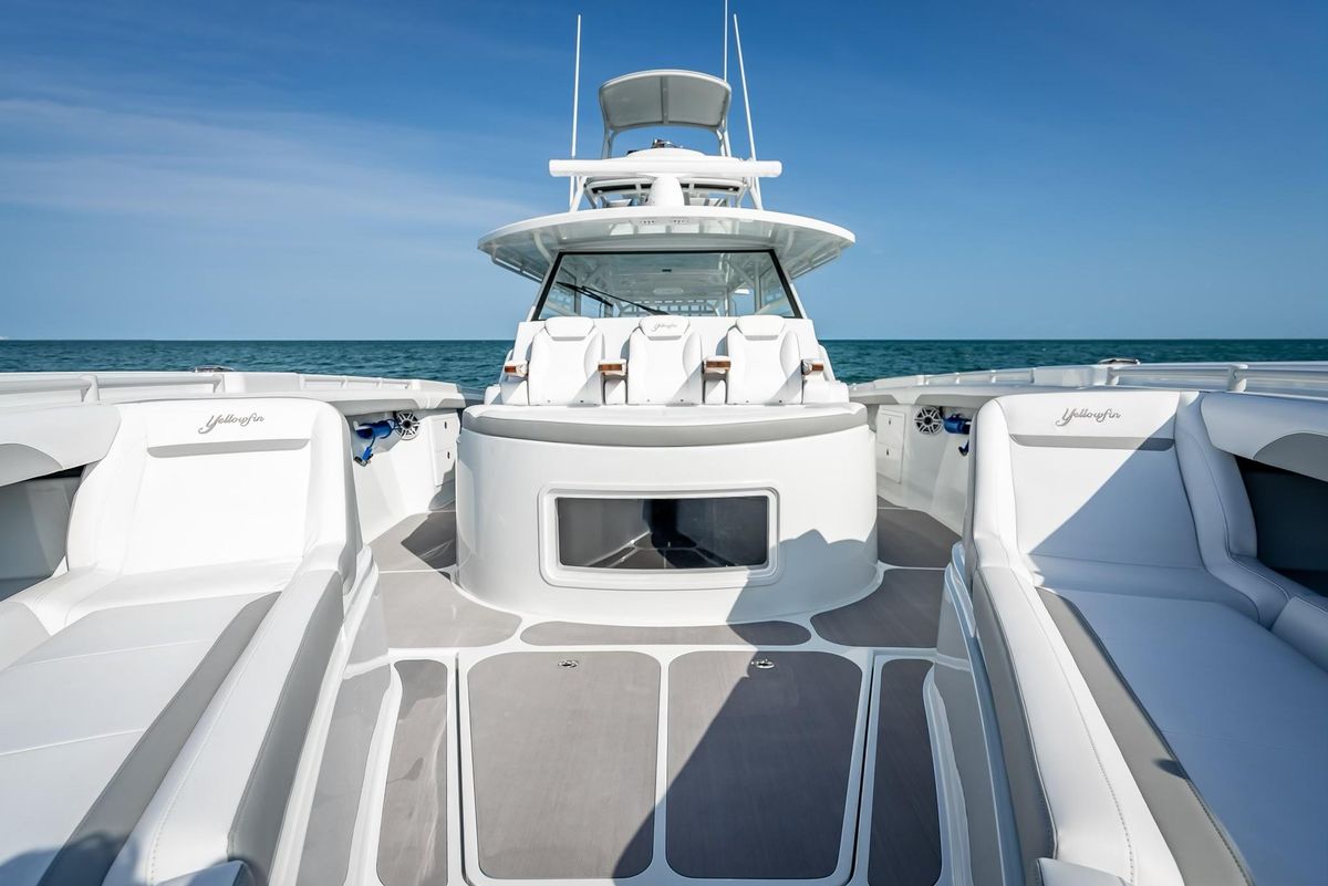 2023 Yellowfin 54 