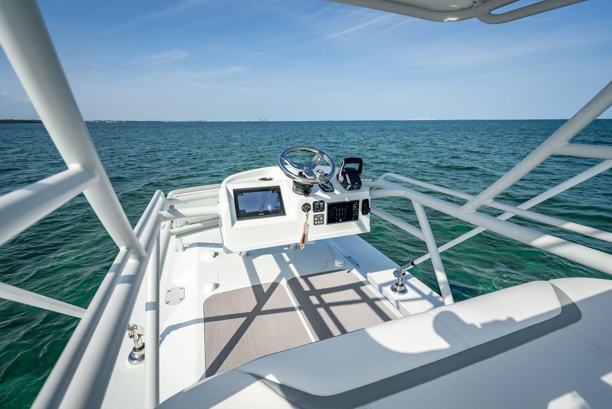 2023 Yellowfin 54 
