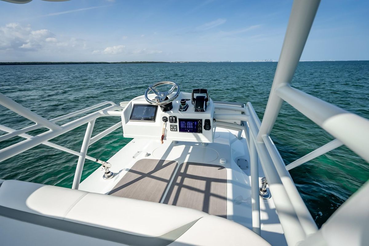 2023 Yellowfin 54 