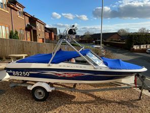 2005 Bayliner 175