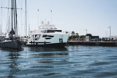 2017 Horizon FD85