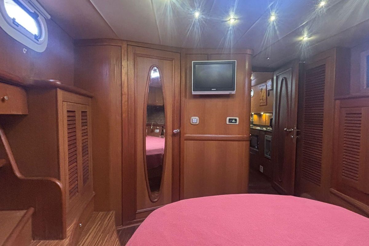 2008 Trawler 55 
