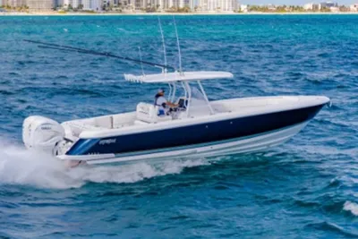 Intrepid 345 Nomad FE