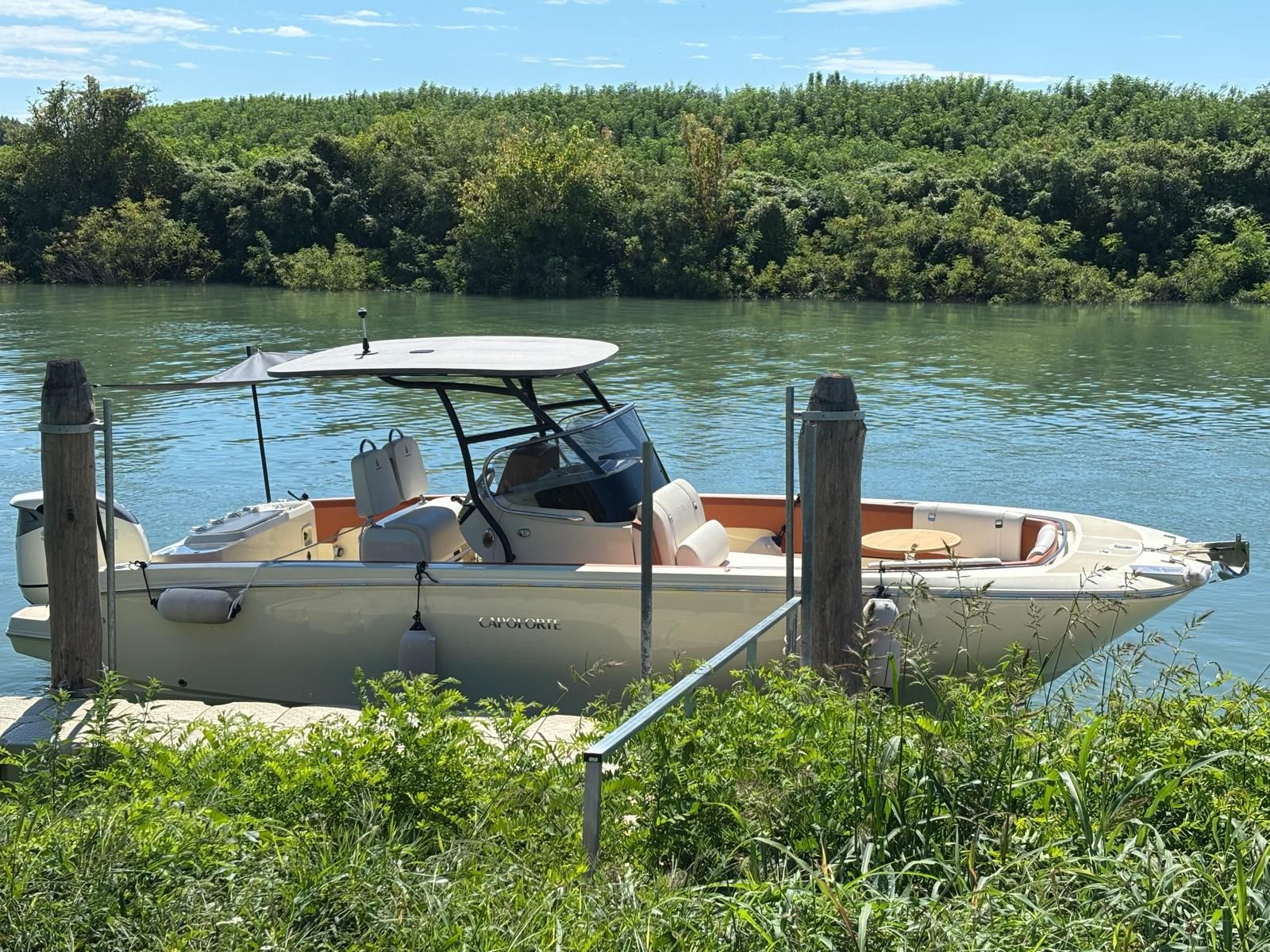 2023 Invictus FX270 Capoforte