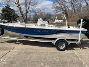 2015 Blue Wave Pure Bay 2000